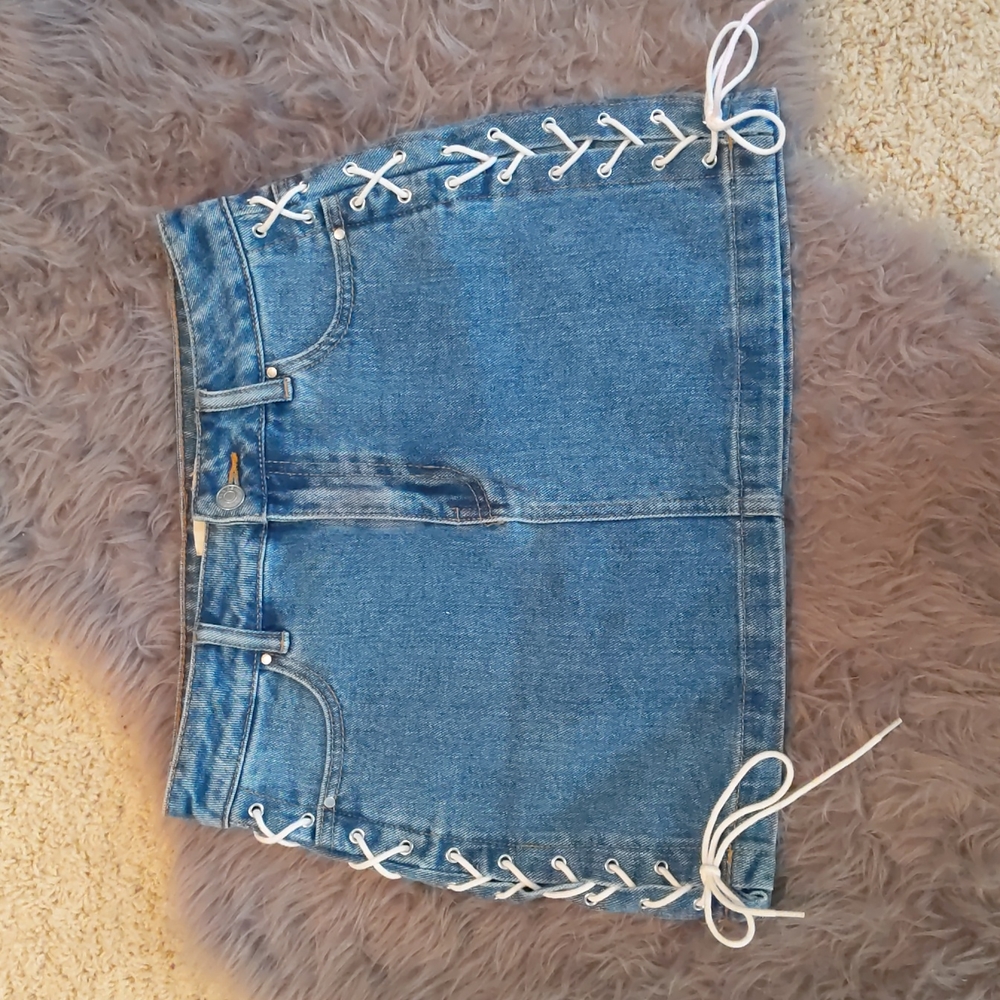 PacSun Denim Mini Skirt, size 24